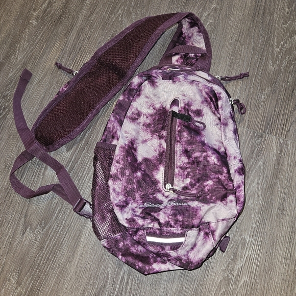 Eddie Bauer  stowaway packable sling - Picture 7 of 9